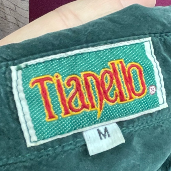 Tianello dark green button down blouse with large sleeves size medium - Picture 5 of 6